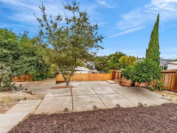 544 Napa Avenue, Rodeo CA 94572