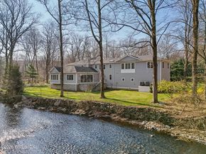7 Bailiwick Road, Greenwich CT 06831