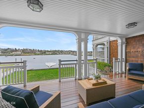 702 Steamboat Road 6, Greenwich CT 06830