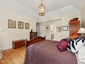 39 Glenville Street, Greenwich CT 06831
