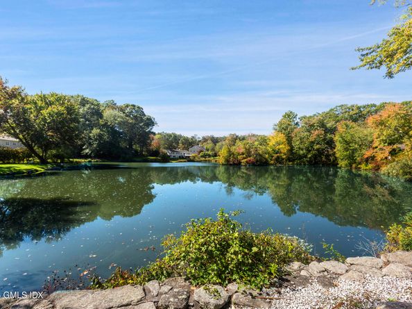 46 Stonehedge Drive South, Greenwich CT 06831