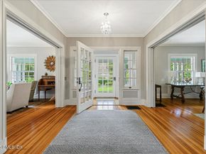 203 Riverside Avenue, Riverside CT 06878