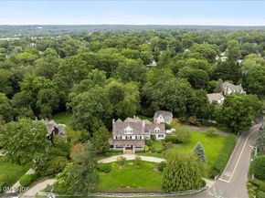 203 Riverside Avenue, Riverside CT 06878