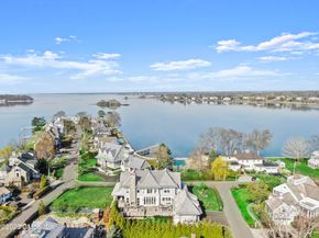 10 W Crossway, Old Greenwich CT 06870