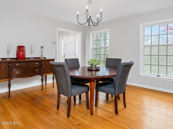 105 N Stamford Road, Stamford CT 06903