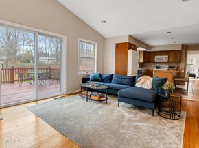 105 N Stamford Road, Stamford CT 06903