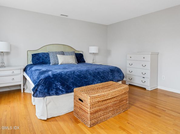 105 N Stamford Road, Stamford CT 06903