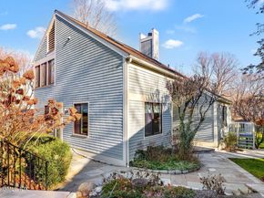 33 E Lyon Farm Drive 33, Greenwich CT 06831