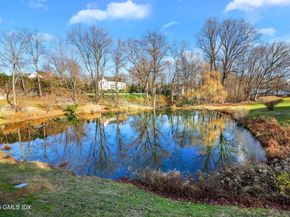 33 E Lyon Farm Drive 33, Greenwich CT 06831