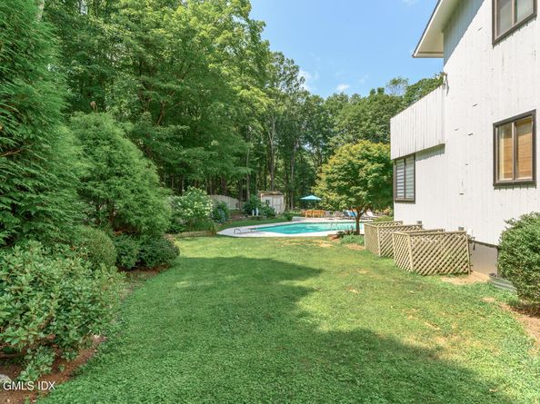 180 Riverbank Road, Stamford CT 06903