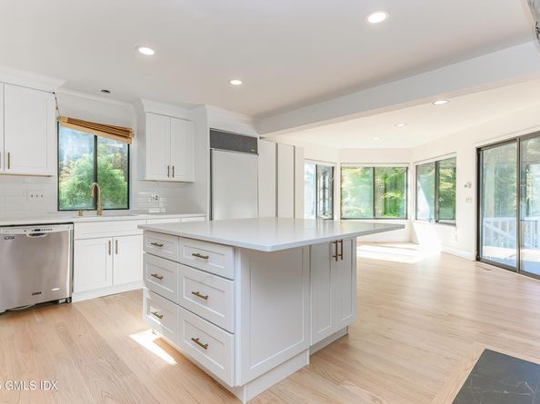 180 Riverbank Road, Stamford CT 06903