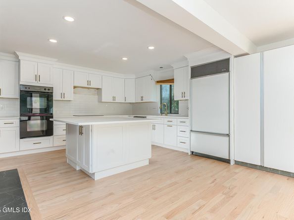 180 Riverbank Road, Stamford CT 06903