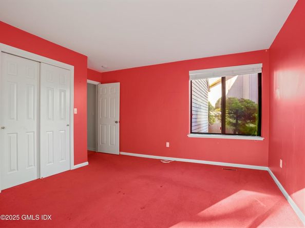 505 W Lyon Farm Drive 505, Greenwich CT 06831