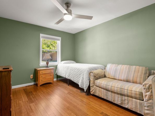 6631 Valleyside RD, Austin TX 78731