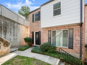 6631 Valleyside RD, Austin TX 78731