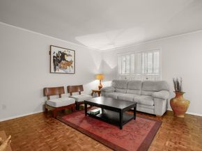 6631 Valleyside RD, Austin TX 78731