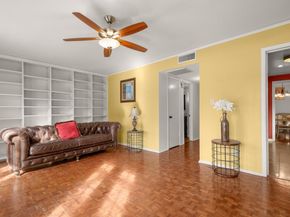 6631 Valleyside RD, Austin TX 78731