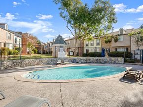 6631 Valleyside RD, Austin TX 78731