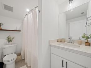 5701 Tura LN 1, Austin TX 78721