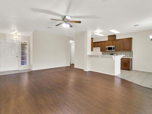 1718 Zydeco DR, Round Rock TX 78664