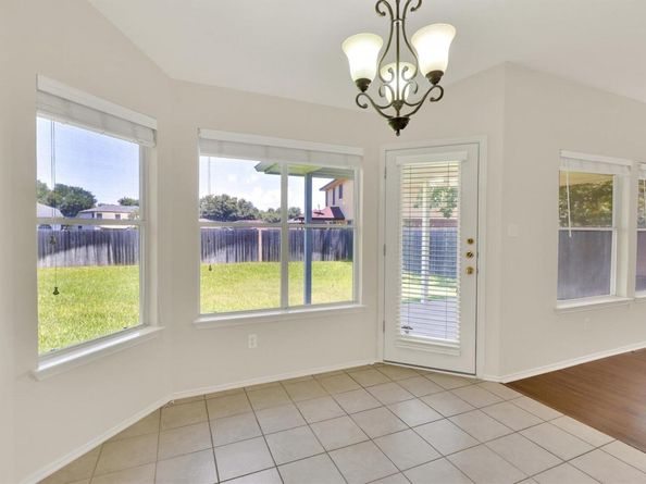 1718 Zydeco DR, Round Rock TX 78664
