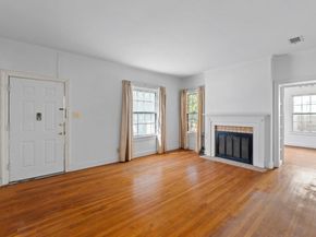 810 E 45th ST, Austin TX 78751