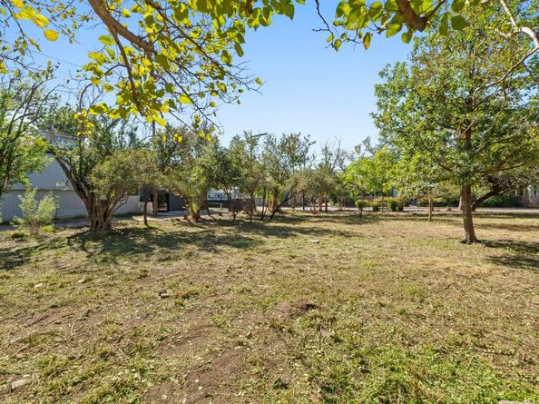 810 E 45th ST, Austin TX 78751