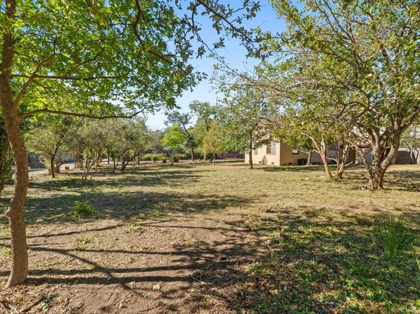 810 E 45th ST, Austin TX 78751