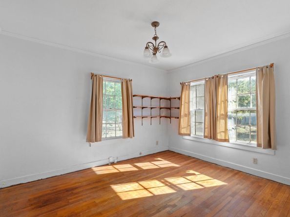 810 E 45th ST, Austin TX 78751