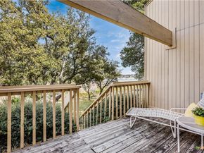 133 Comanche PT, Point Venture TX 78645