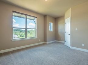 101 Stephanie LN, Austin TX 78738