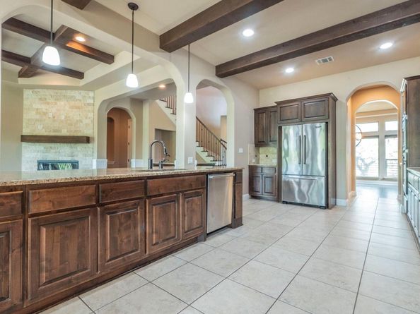 101 Stephanie LN, Austin TX 78738