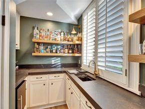 4812 Mantle DR, Austin TX 78746