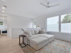 3021 Fontana DR A, Austin TX 78704