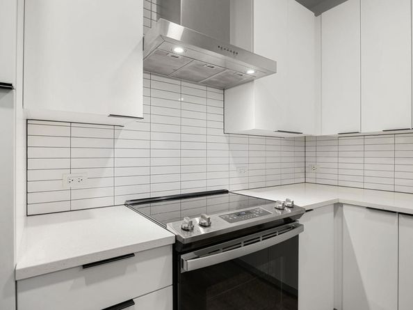 2220 Webberville RD 207, Austin TX 78702