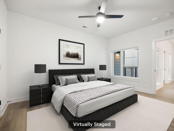 2220 Webberville RD 207, Austin TX 78702