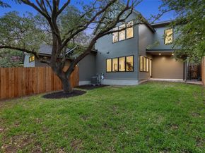 2611 Oak Crest Ave A, Austin TX 78704