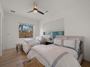 910 Nalide ST B, Austin TX 78745