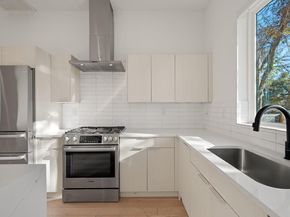 910 Nalide ST B, Austin TX 78745