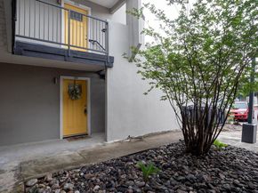 935 La Posada DR 131, Austin TX 78752