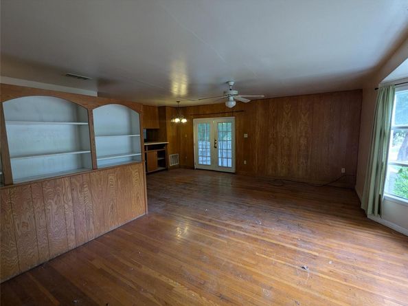 1110 Somerset Ave, Austin TX 78753