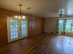 1110 Somerset Ave, Austin TX 78753