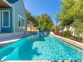 2105 Enfield RD A, Austin TX 78703