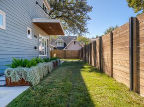 2105 Enfield RD A, Austin TX 78703