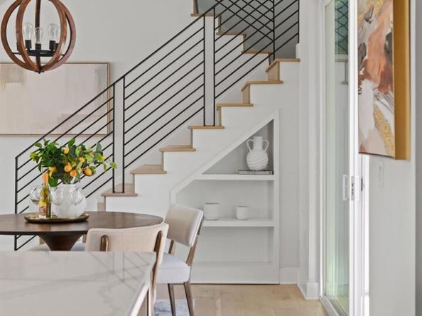 2105 Enfield RD A, Austin TX 78703