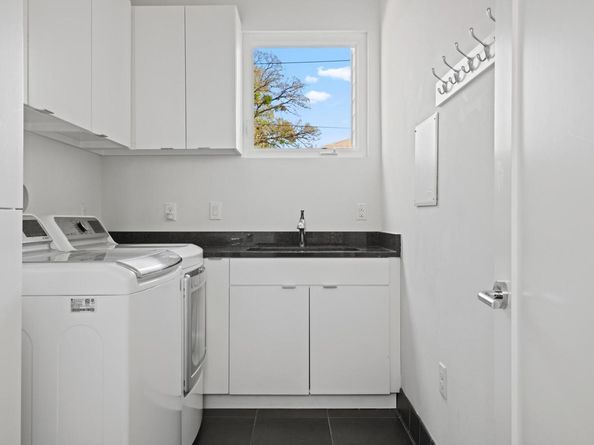 2105 Enfield RD A, Austin TX 78703