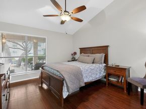 8821 Honeysuckle TRL W, Austin TX 78759