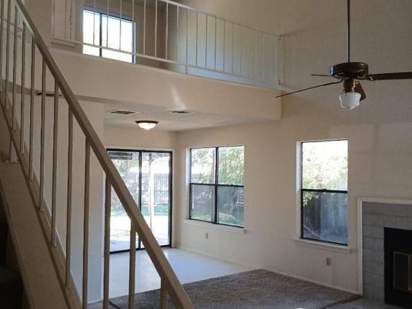 2506 Charla CIR, Austin TX 78728