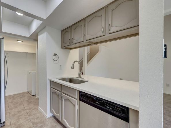 1710 Cinnamon PATH, Austin TX 78704