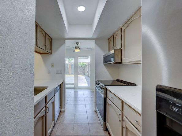 1710 Cinnamon PATH, Austin TX 78704